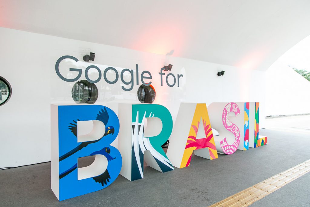 GOOGLE AYAA MAALGESHI KU SAMAYNAYSA BRAZIL GOOGLE AYAA MAALGESHI KU SAMAYNAYSA BRAZIL